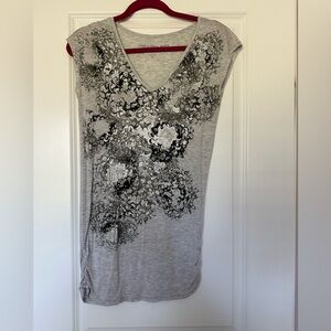 Calvin Klein Gray T Shirt Top. Size Xs.